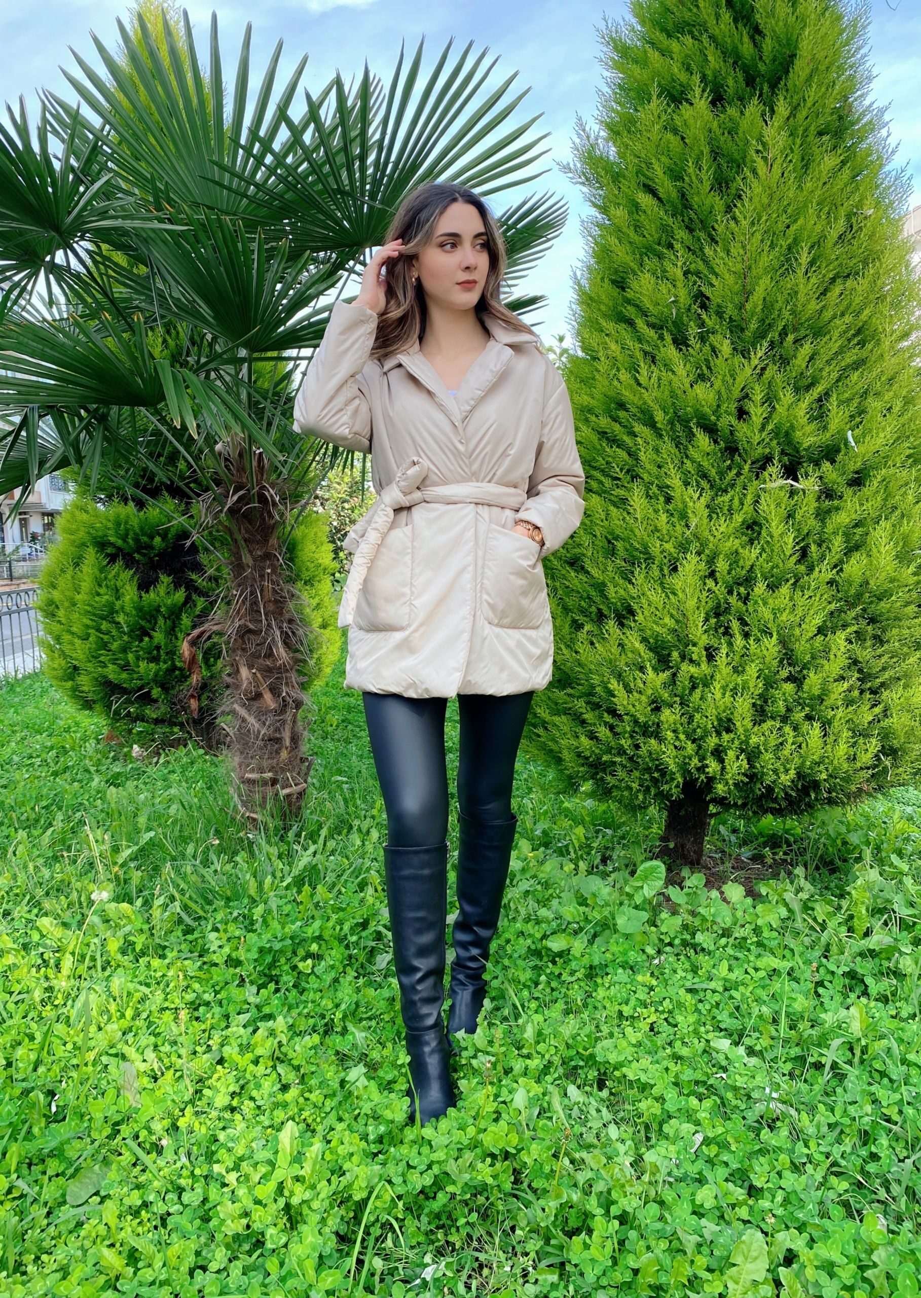 Bej Belden Bağlamalı Mont - Görsel 2