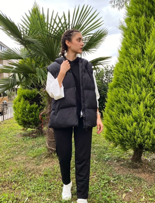 Siyah Oversize Şişme Yelek