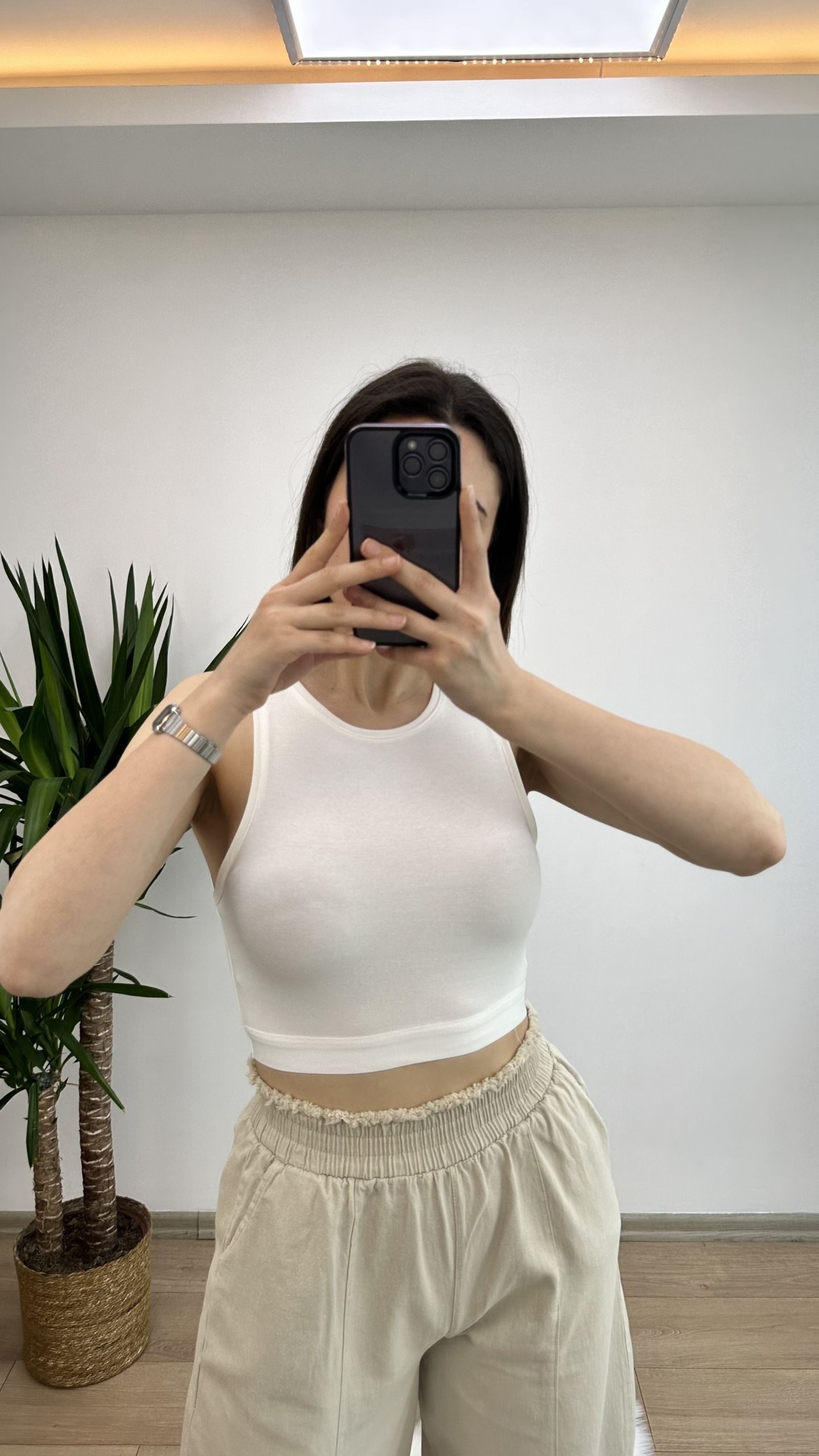 Beyaz Dilvin Halter Yaka Crop - Görsel 4