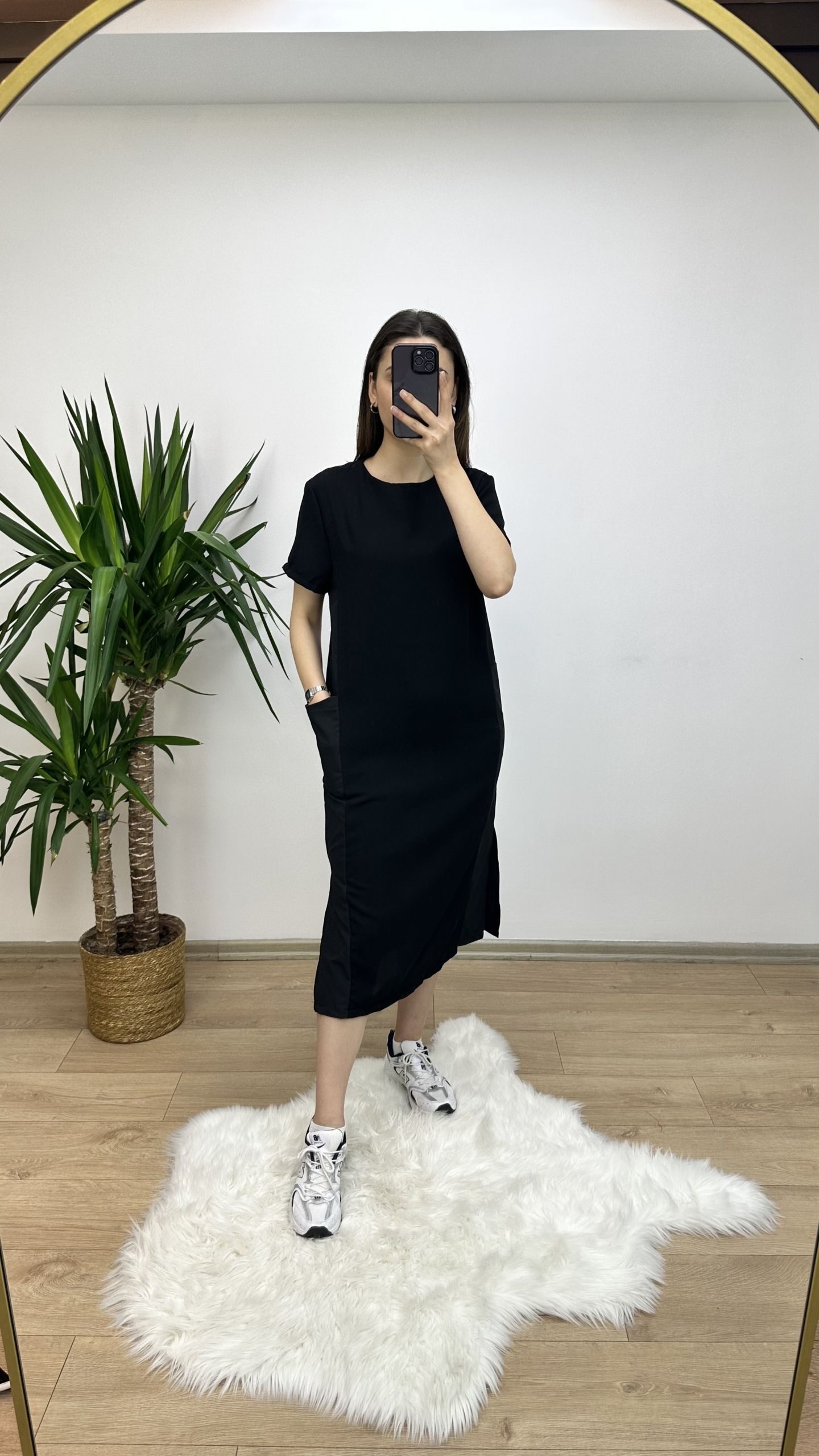Siyah Yanları Poplin Basic Elbise - Görsel 3