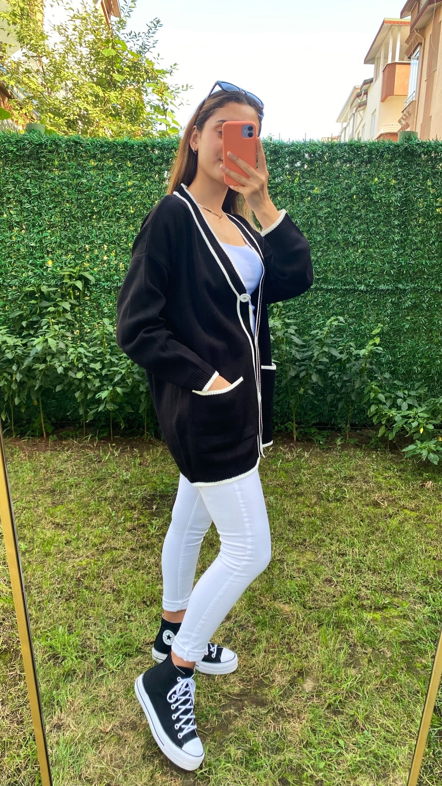 Siyah-Beyaz Şeritli Oversize Hırka - Görsel 5