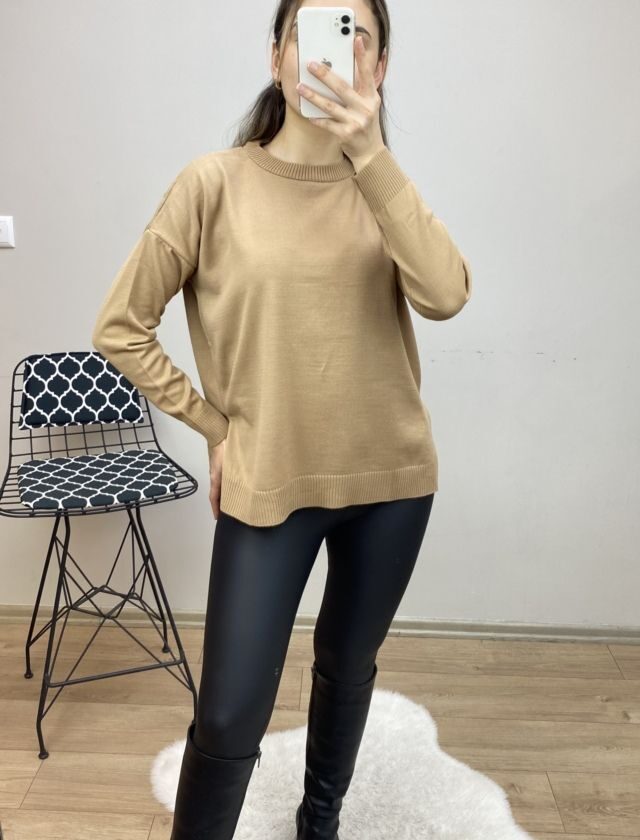 Camel Bisiklet Yaka Yırtmaçlı Kazak