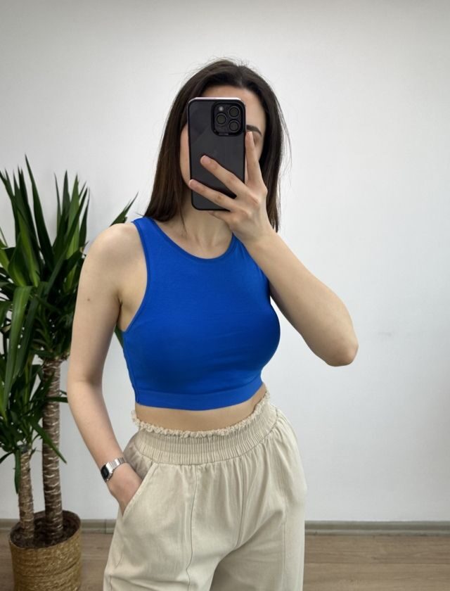 Dilvin Halter Yaka Crop