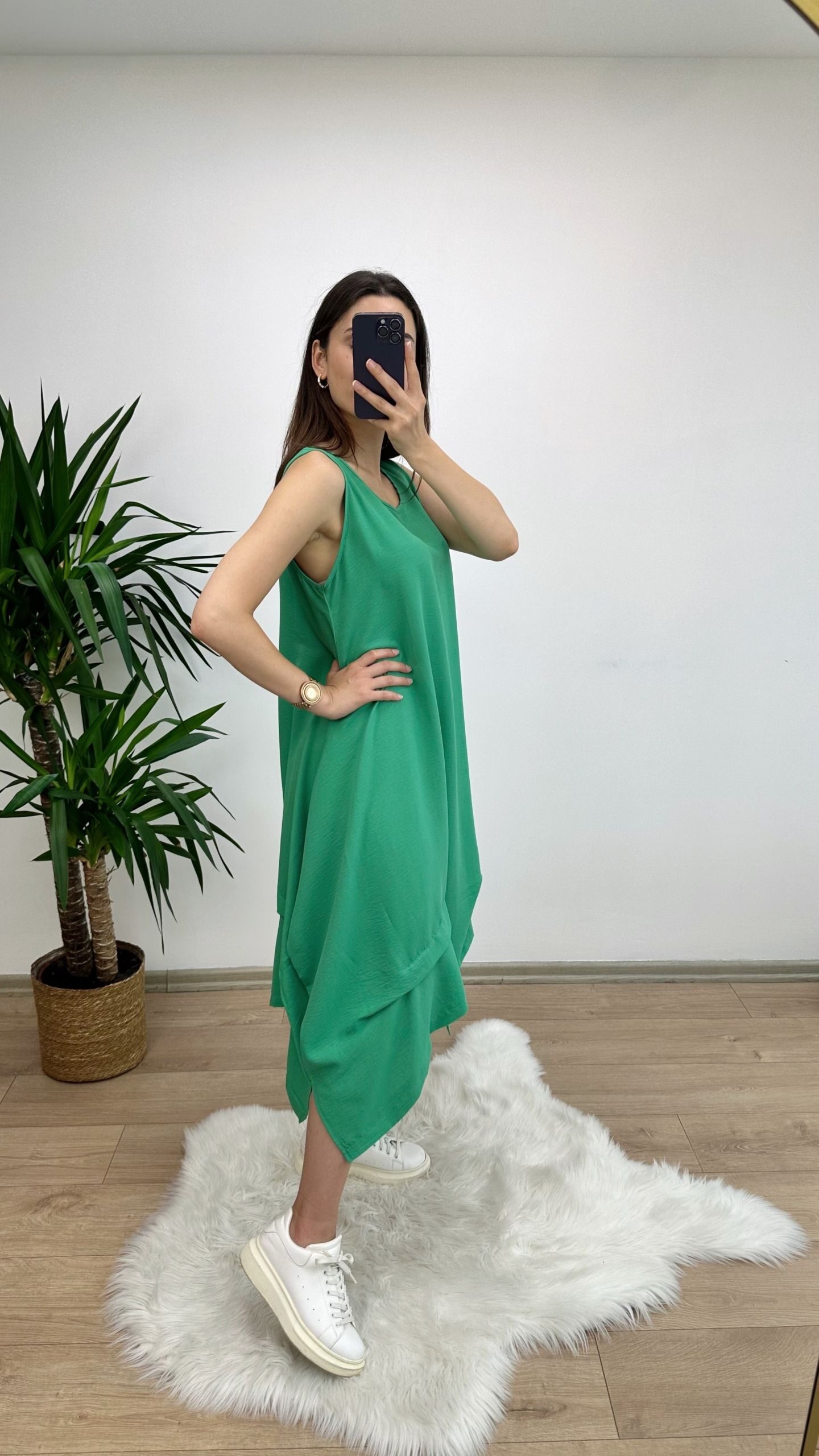 Yeşil Asimetrik Kesim Elbise - Görsel 2