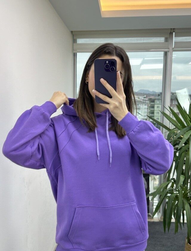 Mor Dikişli Kapşonlu Sweat