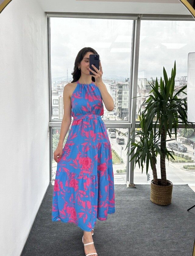 Çiçekli Halter Yaka Elbise